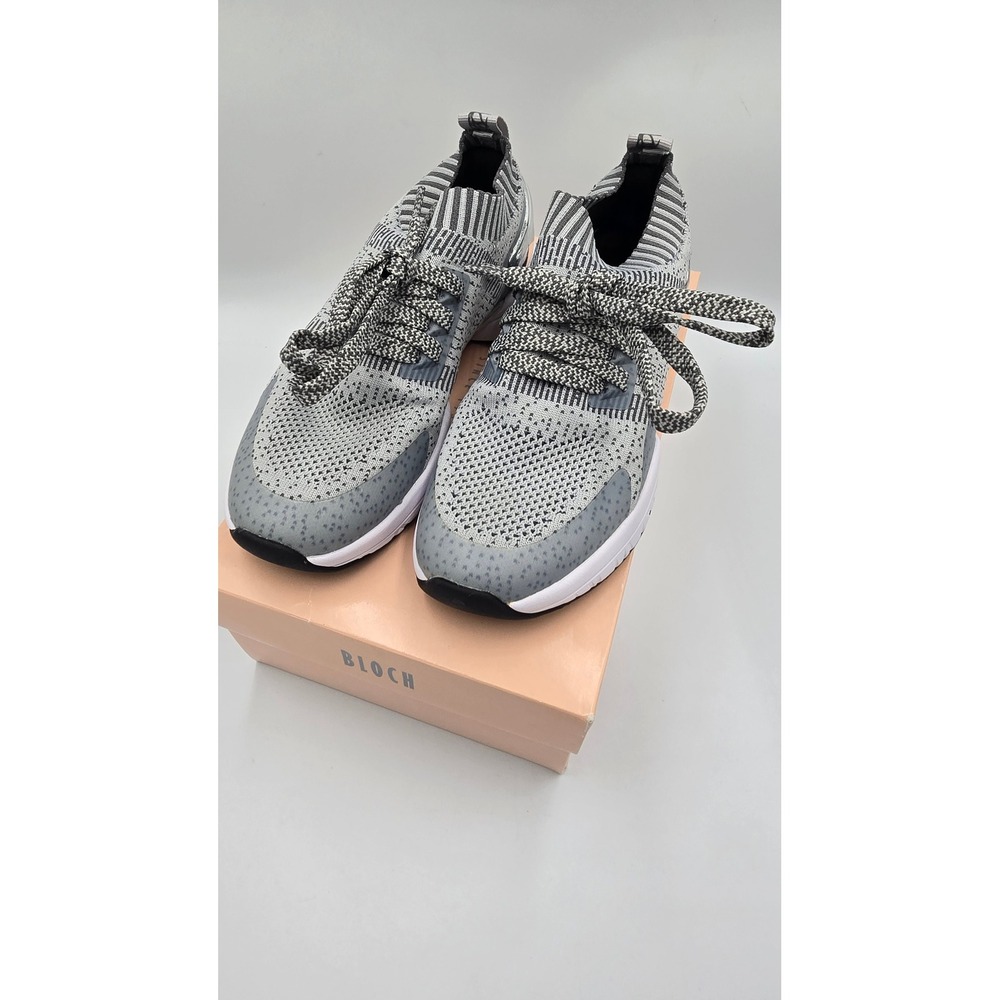 Bloch Womens 6.5 Alcyone Grey Knit Dance Sneakers S0929L Metallic Silver Heel